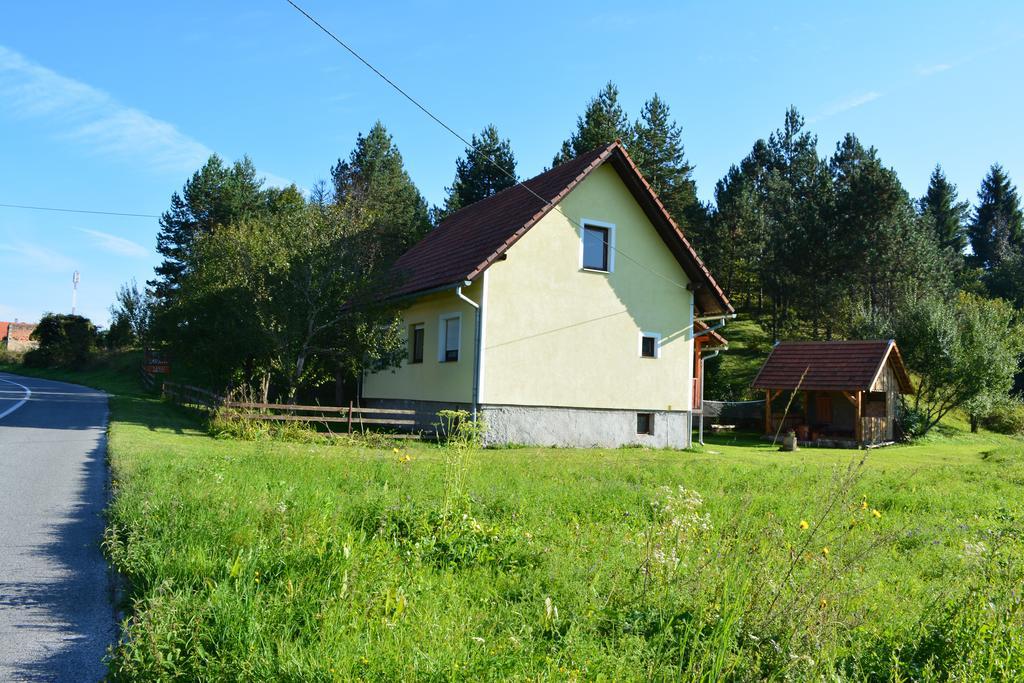 Holiday Home Lana Saborsko Eksteriør bilde